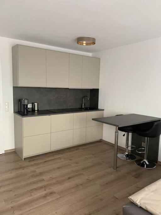 Eine Gemuetliche Einzimmerwohnung Ostfildern Exterior foto